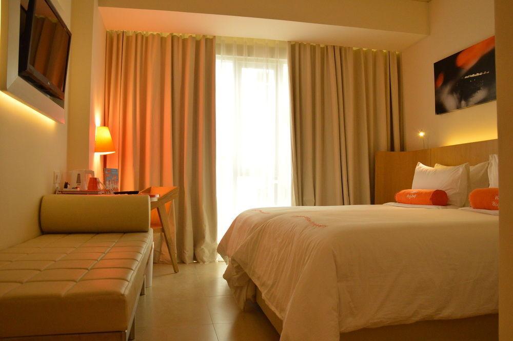 Harris Hotel Raya 꾸따 외부 사진