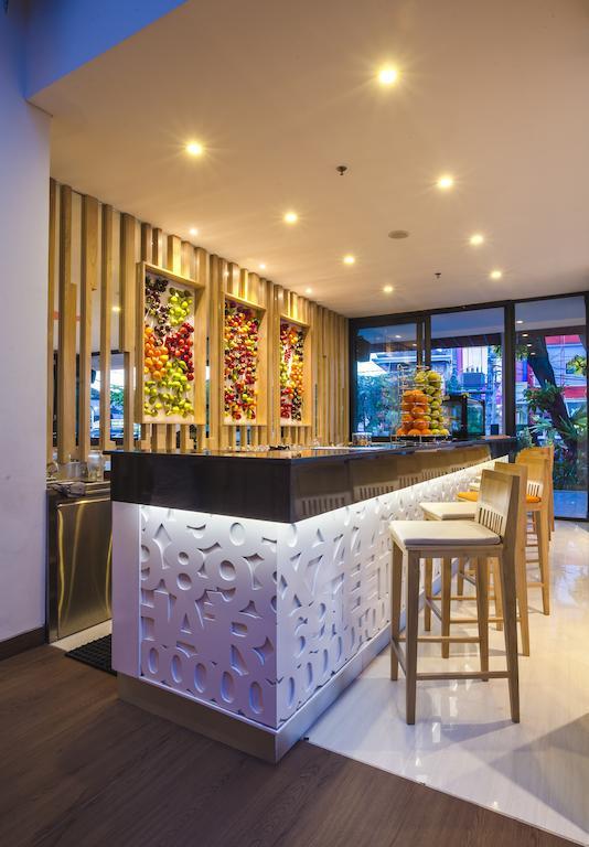 Harris Hotel Raya 꾸따 외부 사진